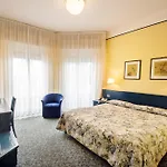 Hotel Lido La Perla Nera 3*