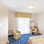 Lido La Perla Nera Hotel