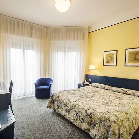 Lido La Perla Nera Hotel