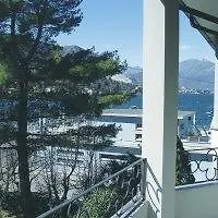 Lido La Perla Nera 호텔