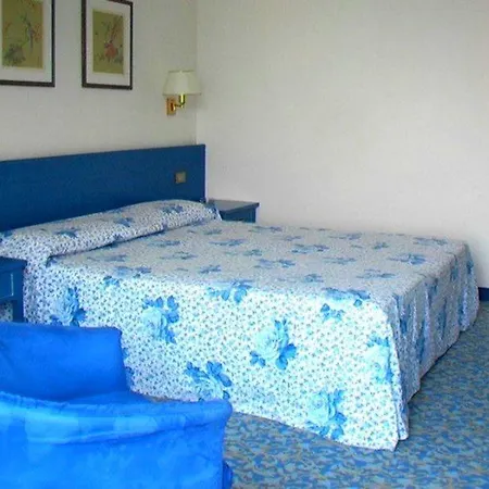 Hotel Lido La Perla Nera 3*