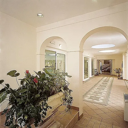 Hotel Lido La Perla Nera 3*