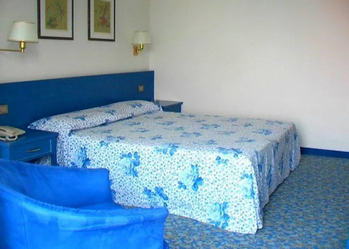 Hotel Lido La Perla Nera 3*