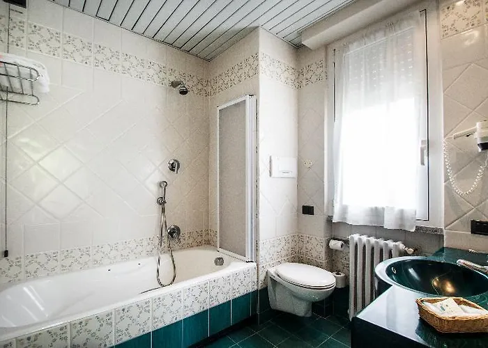 Lido La Perla Nera Отель 3*