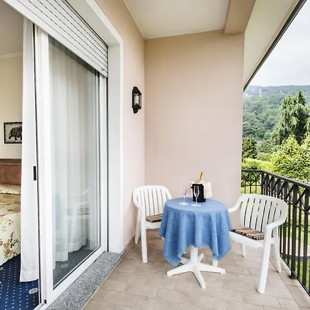 Lido La Perla Nera Stresa